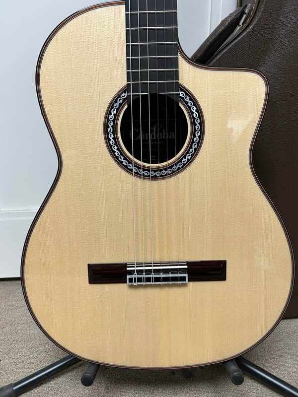 Cordoba Luthier Series GK Pro Negra Nylon String Acoustic Classical Guitar w/Electronics - Natural