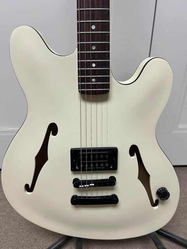 Fender Tom DeLonge Starcaster Semi Hollow Body Electric Guitar - Olympic White