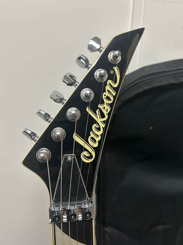 Jackson Pro Plus Pure Metal Soloist SL1A Electric Guitar - Gloss Black