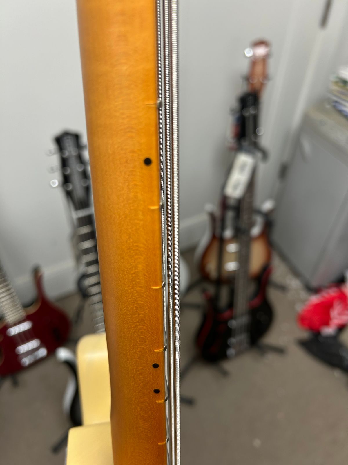 Squier 40th Anniversary Vintage Edition Precision Bass - Satin Vintage Blonde