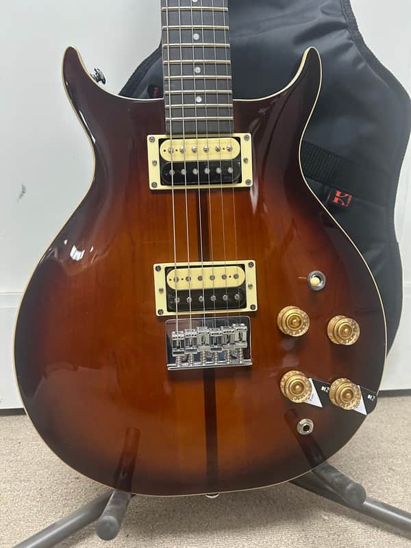 Washburn H10TS Wing Series Hawk Electric Guitar - Tobacco Sunburst w/Free Gigbag