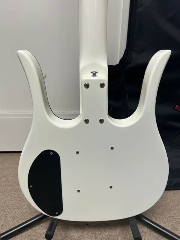Danelectro Red Hot Longhorn Bass - White - Brand New w/Free Gigbag