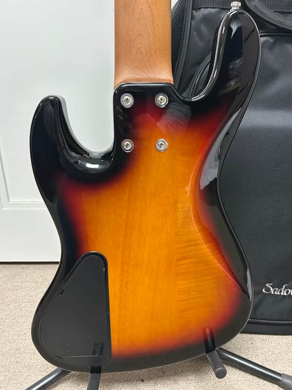 Sadowsky MetroExpress Vintage J/J Bass 5-String with Maple Fretboard - Tobacco Sunburst