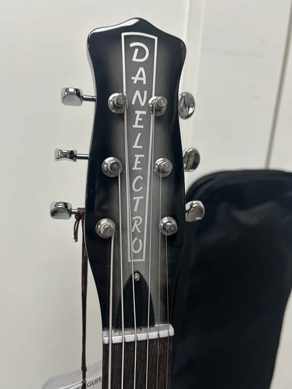 Danelectro Longhorn Baritone Electric Guitar - Silver Burst Brand New w/Free Gigbag
