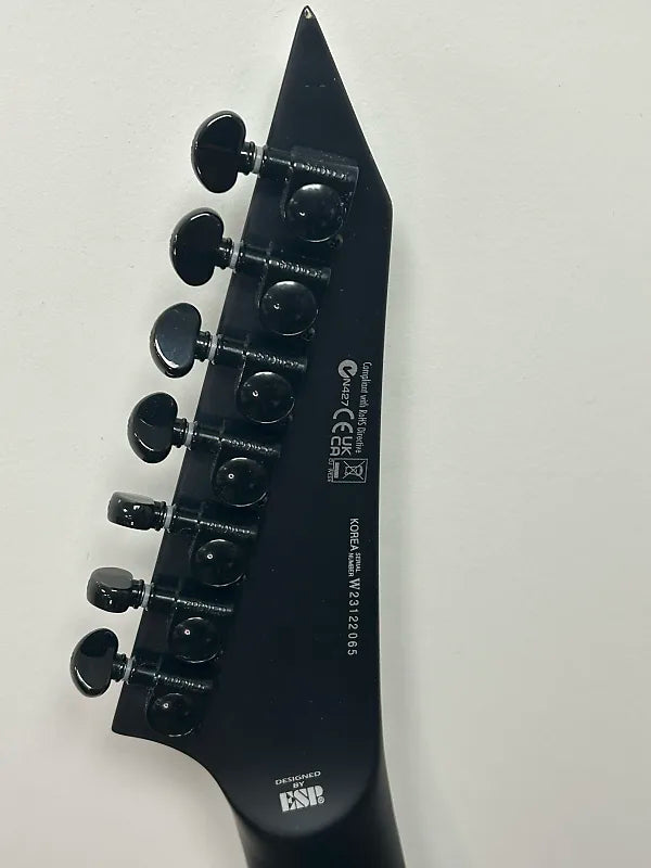 ESP LTD Arrow-1007 Baritone Evertune 7 String Electric Guitar - Black