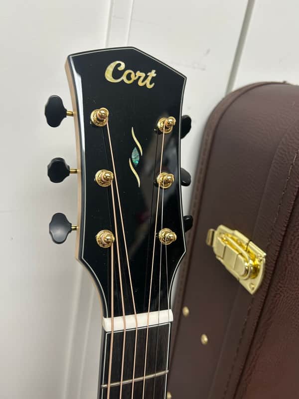 Cort Gold Series Passion Acoustic Guitar with Electronics - Natural