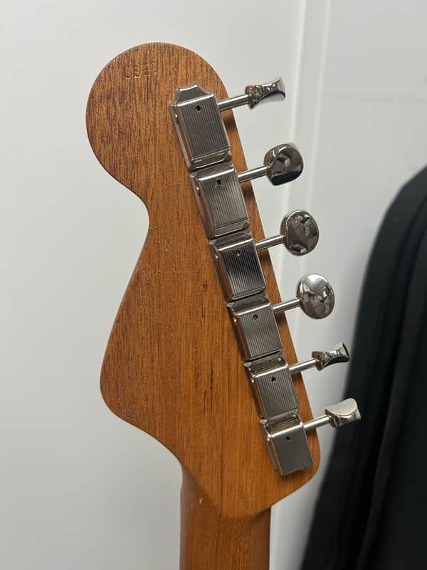 Fender Highway Series Parlor Acoustic Electric Guitar Spruce Top - Natural
