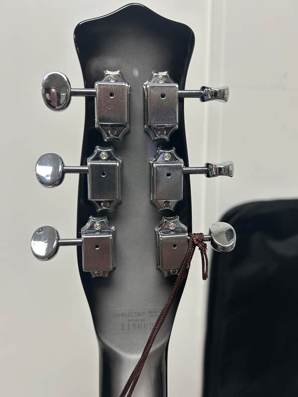 Danelectro Longhorn Baritone Electric Guitar - Silver Burst Brand New w/Free Gigbag