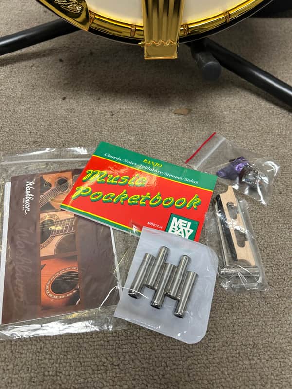 Washburn Americana Series B17K-D-U 5-String Resonator Banjo w/Hard Case- B-Stock