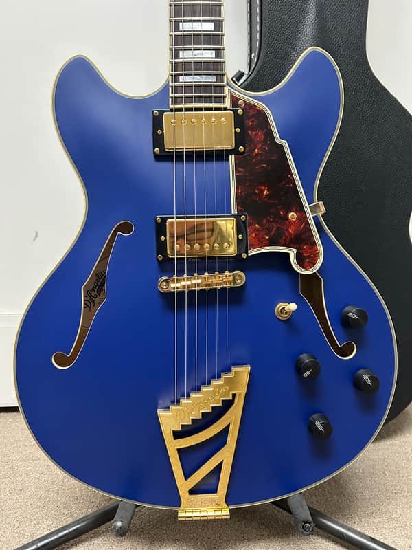 D'Angelico DLX DCTP Deluxe DC Semi Hollowbody Electric Guitar w/Stairstep Tailpiece - Matte Royal Blue