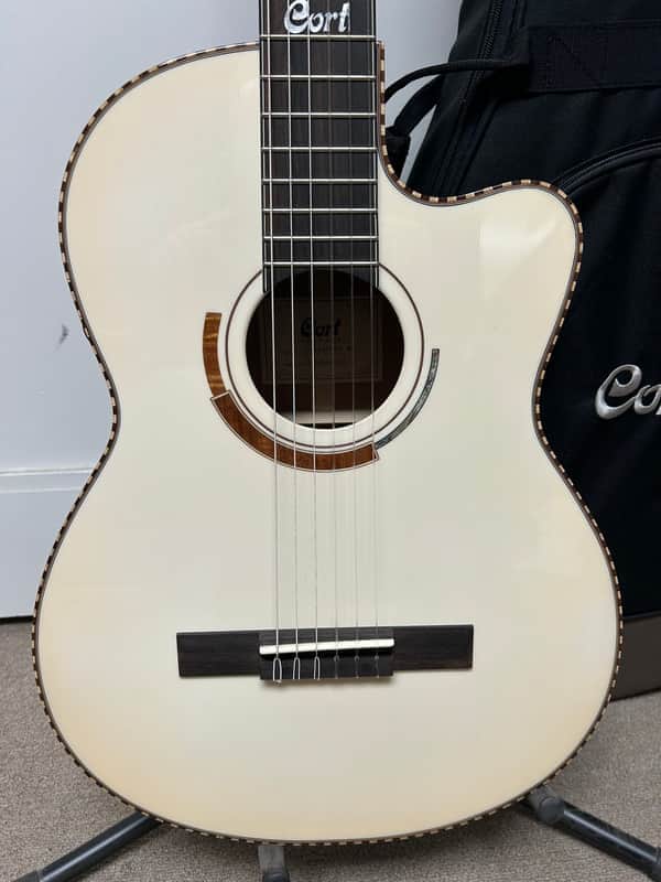 Cort Sol Encanto Classical Nylon String Acoustic Guitar w/Electronics - White Blonde Gloss