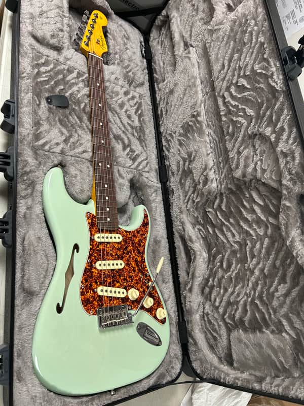 Fender American Professional II Stratocaster Thinline Semi Hollow
