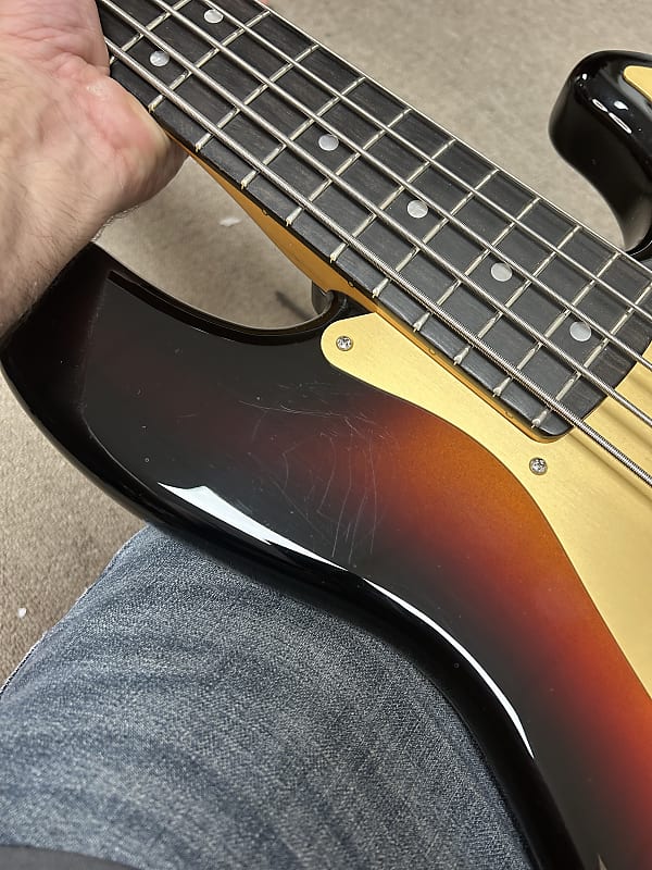 Fender American Ultra II Jazz Bass V with Ebony Fretboard - Ultraburst