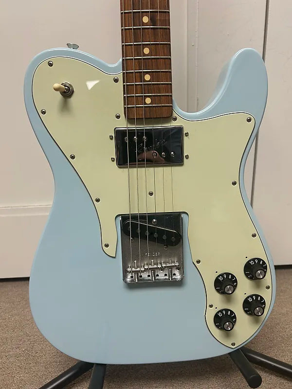 Fender Vintera '70s Telecaster Custom with Pau Ferro Fretboard - Sonic Blue