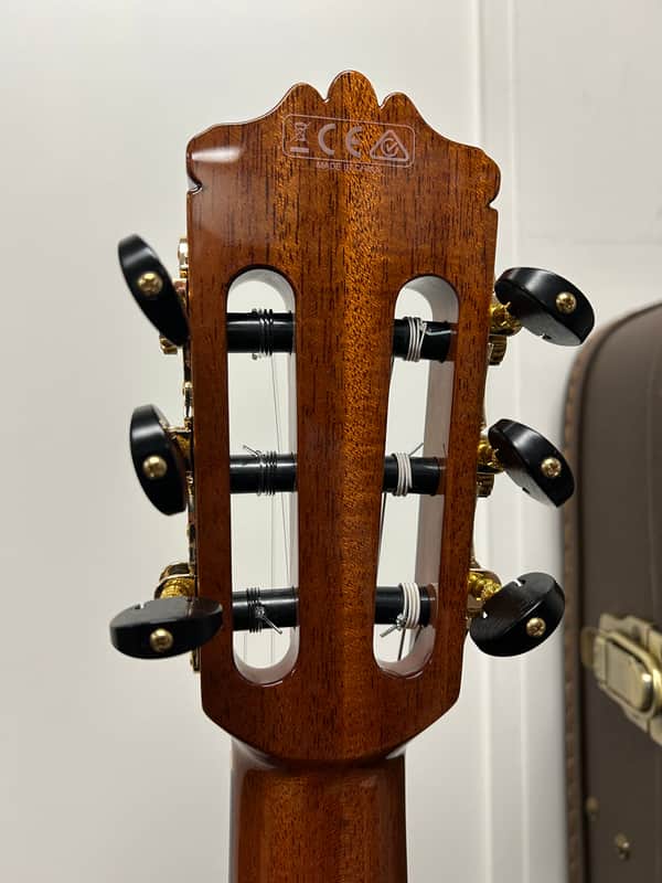Cordoba Luthier Series GK Pro Negra Nylon String Acoustic Classical Guitar w/Electronics - Natural