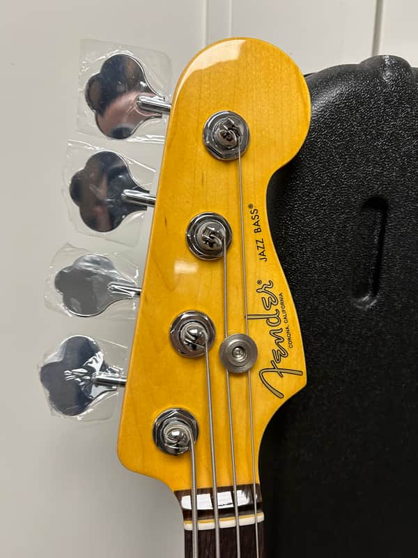 Fender American Professional II Jazz Bass with Rosewood Fretboard - Black