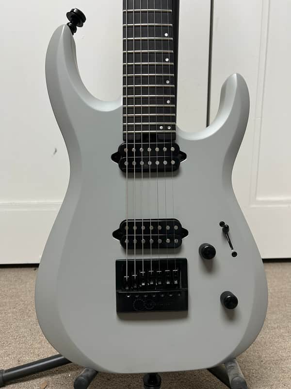 Jackson Pro Series Dinky DK Modern EverTune 7 - Primer Gray