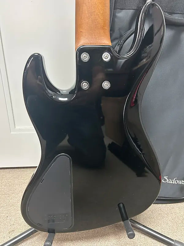 Sadowsky MetroExpress Hybrid P/J Bass 5-String FRETLESS with Pau Ferro Fretboard - Solid Black