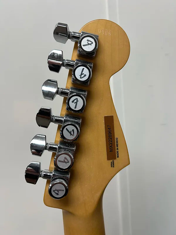 Fender Player Plus Stratocaster Left-Handed with Maple Fretboard - Olympic Pearl