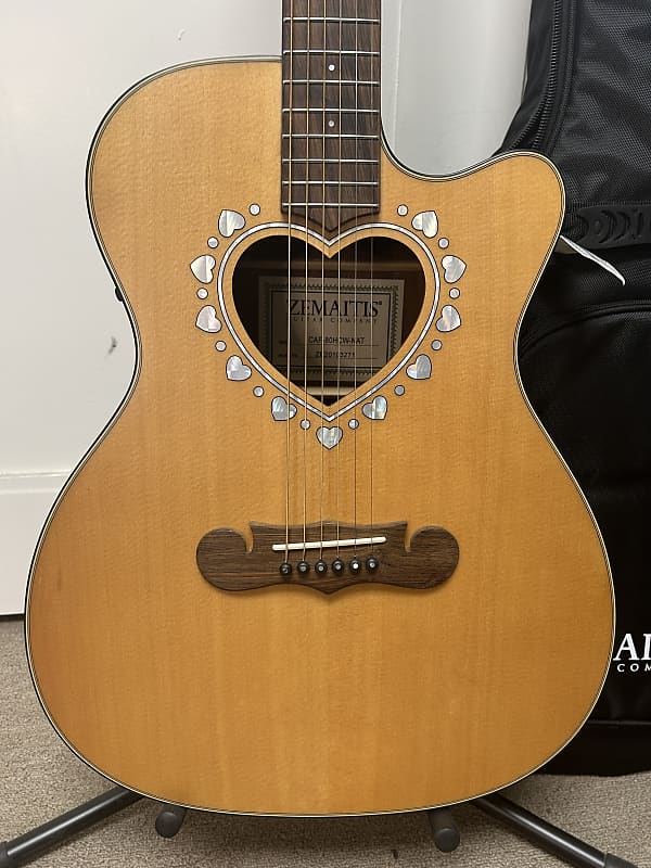Zemaitis CAF-80HCW-NAT Acoustic Guitar w/Electronics - Natural