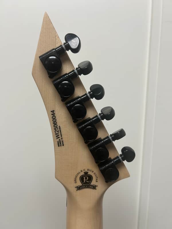 BC Rich Gunslinger II Prophecy Left Handed Electric Guitar - White Pearl