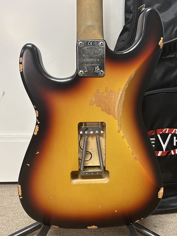EVH Frankenstein "Frankie" Relic Electric Guitar - Vintage Sunburst