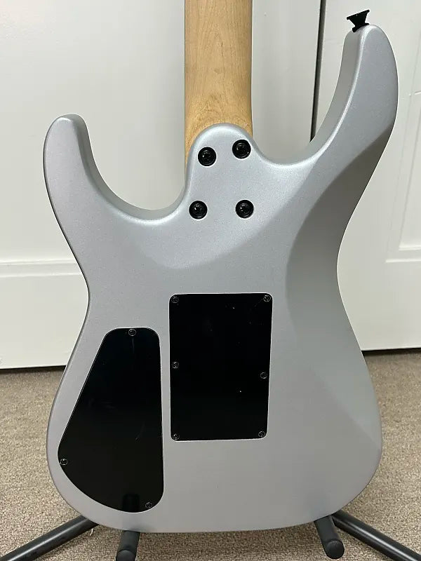 Jackson X Series Dinky DK2XR Limited-Edition - Satin Silver