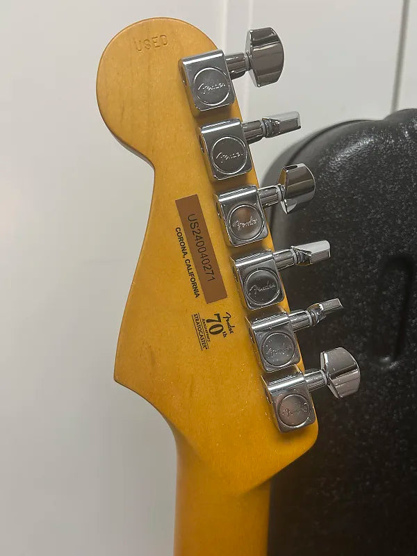 Fender American Professional II Stratocaster HSS with Maple Fretboard - Mystic Surf Green