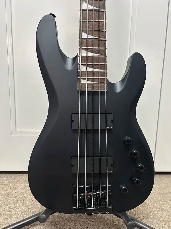 Jackson X Series David Ellefson Signature Concert Bass CBX V with Laurel Fretboard - Satin Black