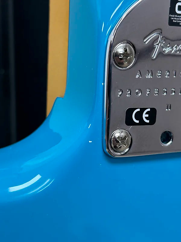 Fender American Professional II Jazzmaster with Maple Fretboard - Miami Blue