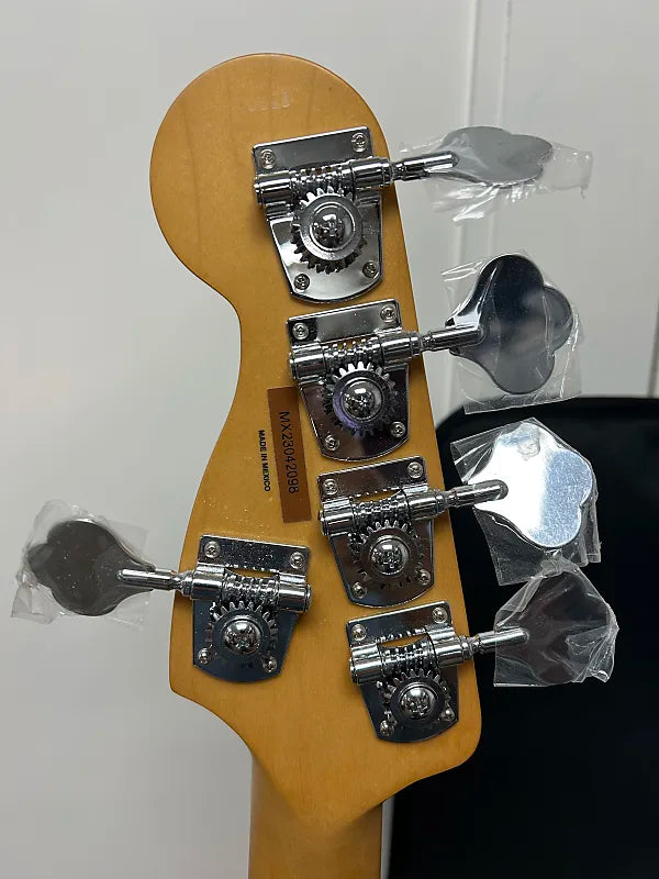 Fender Player Plus Active Jazz Bass V with Maple Fingerboard - Opal Spark