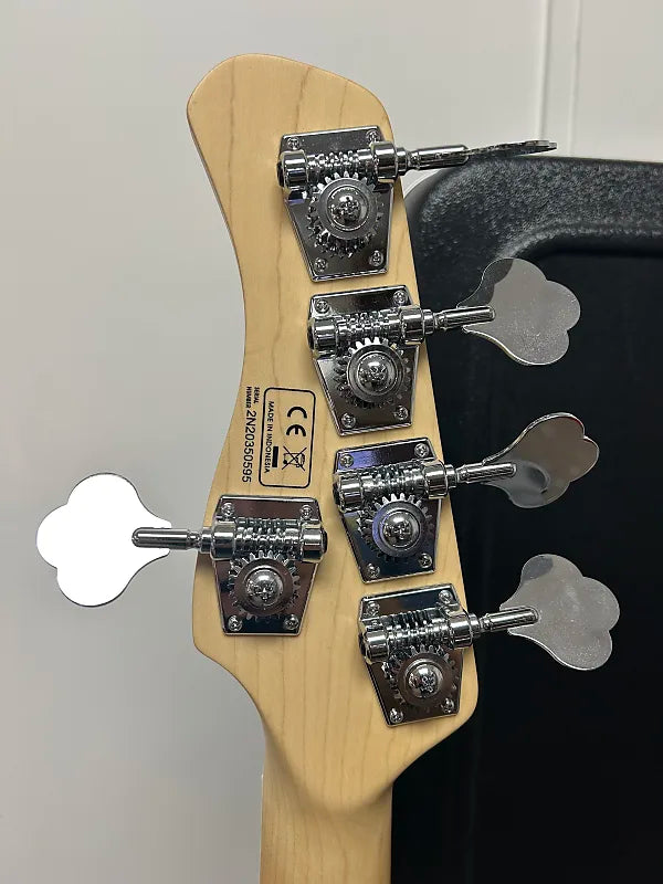 Sire 2nd Generation Marcus Miller V7 LPB Alder 5-String with Fretless Ebony Fingerboard 2019 - Lake Placid Blue