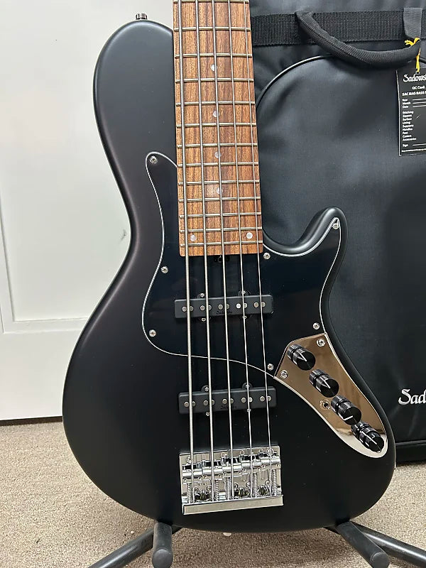 Sadowsky Metroline 24-Fret Singlecut Vintage Bass Red Alder Body 5 String - Solid Black Satin