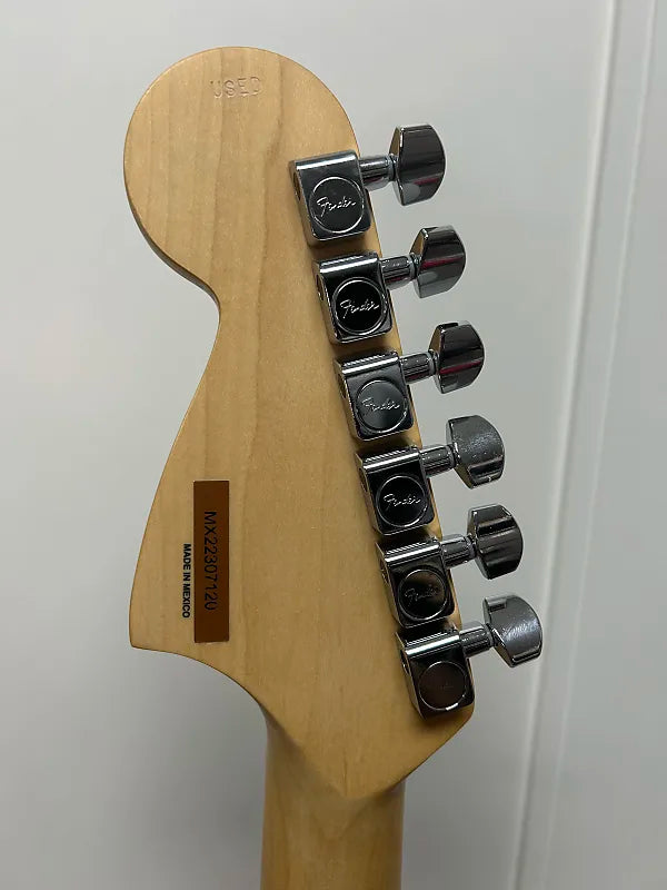 Fender Player Mustang Electric Guitar - Sienna Sunburst
