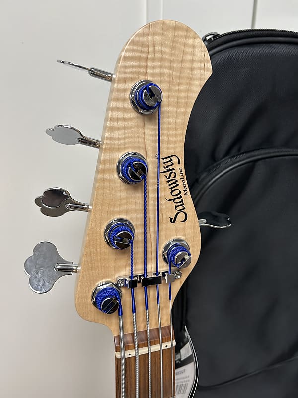 Sadowsky MetroLine 24 Fret 5 String Singlecut Soapbar Bass - Red Alder Body - Olympic White