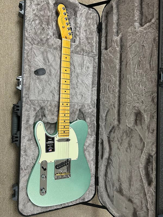 Fender American Professional II Telecaster Left-Handed with Maple Fretboard - Mystic Surf Green