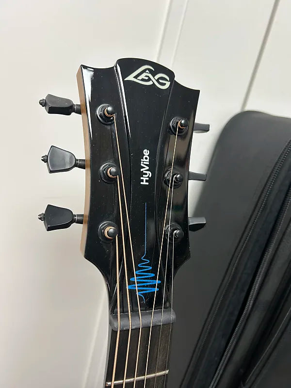 Lag Tramontane Hyvibe THV20DCE Acoustic Guitar w/Electronics - Natural