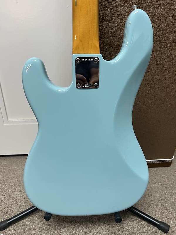 Fender American Vintage II '60 Precision Bass - Daphne Blue