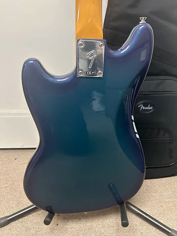 Fender Vintera II '70s Competition Mustang with Rosewood Fretboard - Competition Burgundy