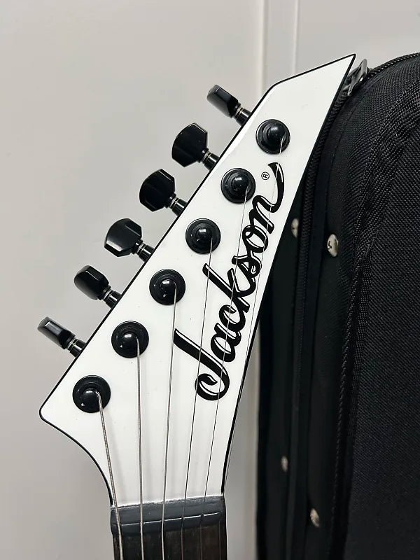 Jackson American Series Virtuoso HT with Streaked Ebony Fretboard - Snow White
