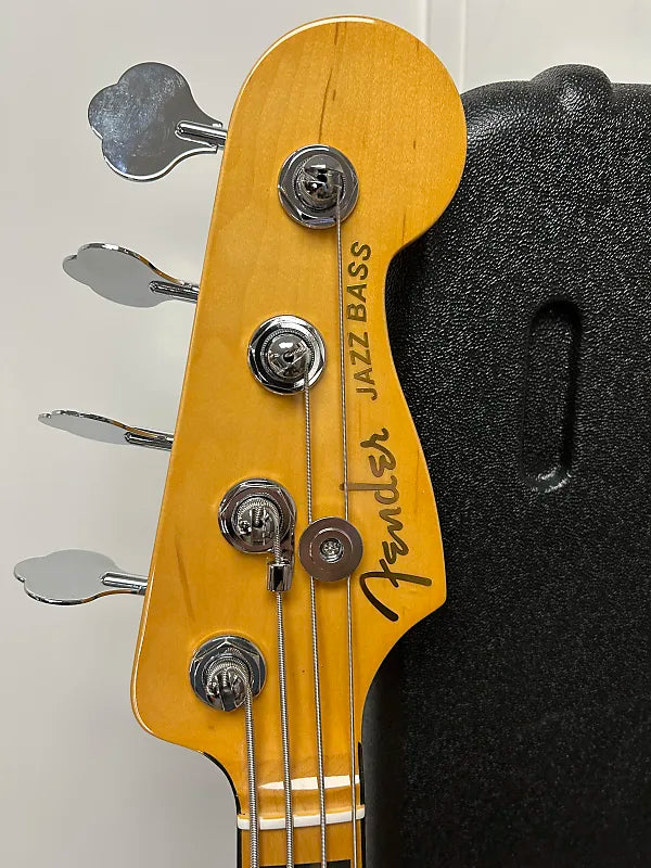 Fender American Ultra Jazz Bass with Maple Fretboard - Texas Tea