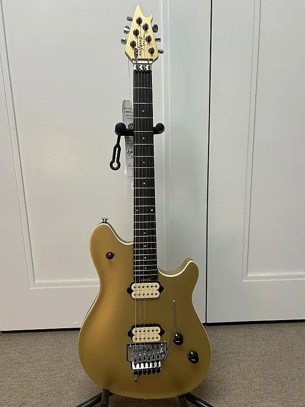 EVH Wolfgang Special with Ebony Fretboard - Pharaohs Gold – DSI