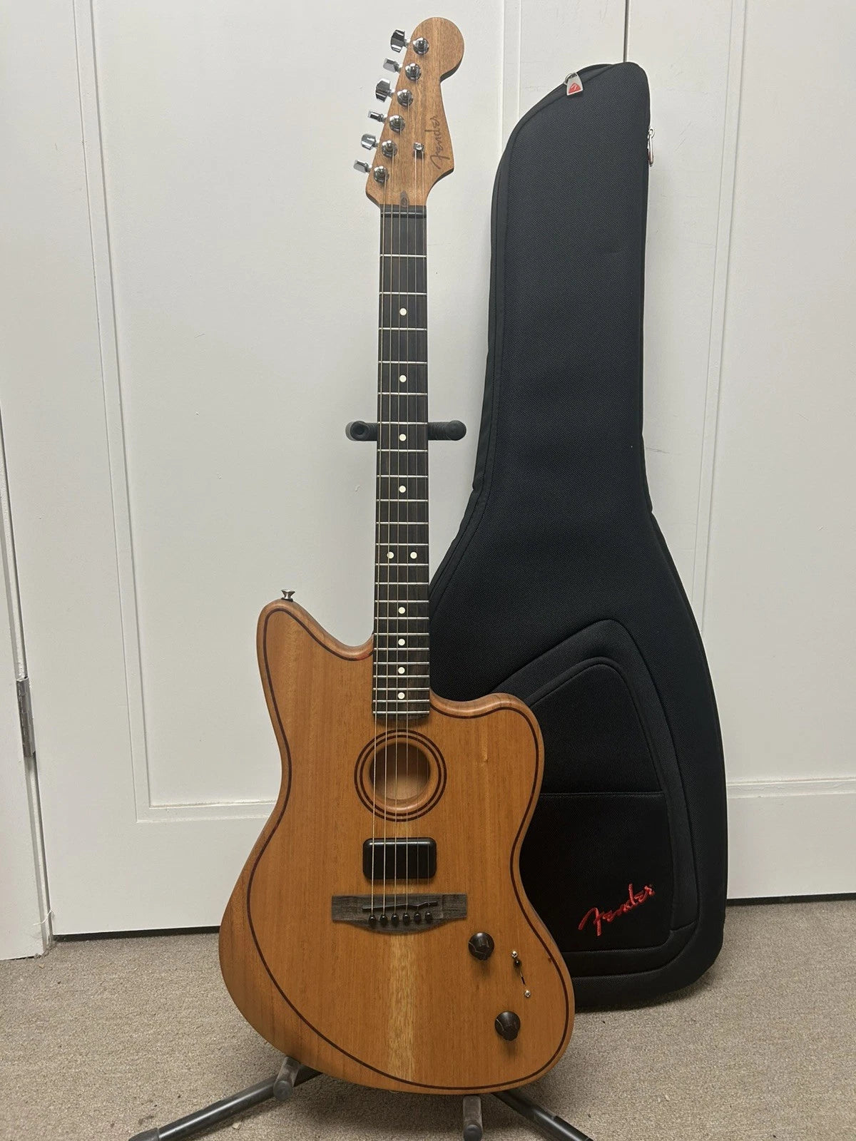 Fender American Acoustasonic Jazzmaster Acoustic Electric Guitar All-Mahogany - Natural