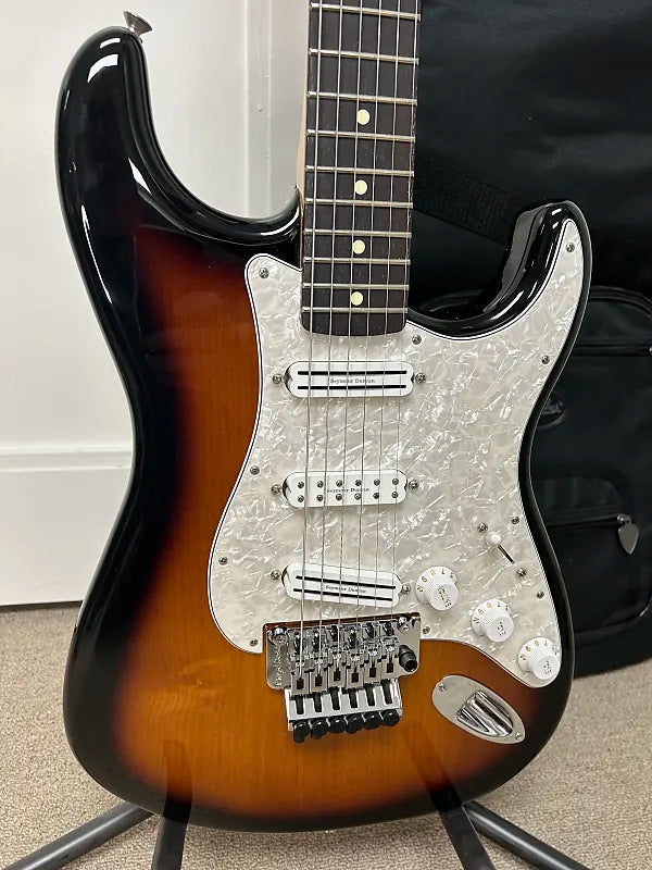 Fender Dave Murray Artist Series Signature Stratocaster HHH - 2-Color Sunburst