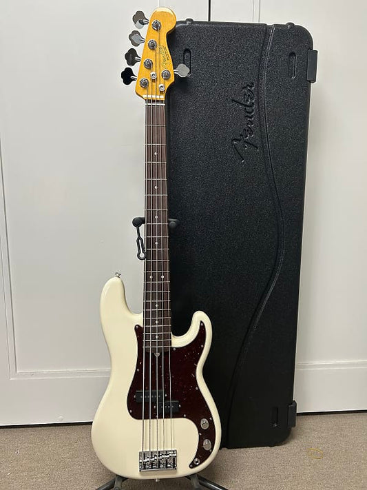 Fender American Professional II Precision Bass V with Rosewood Fretboard - Olympic White