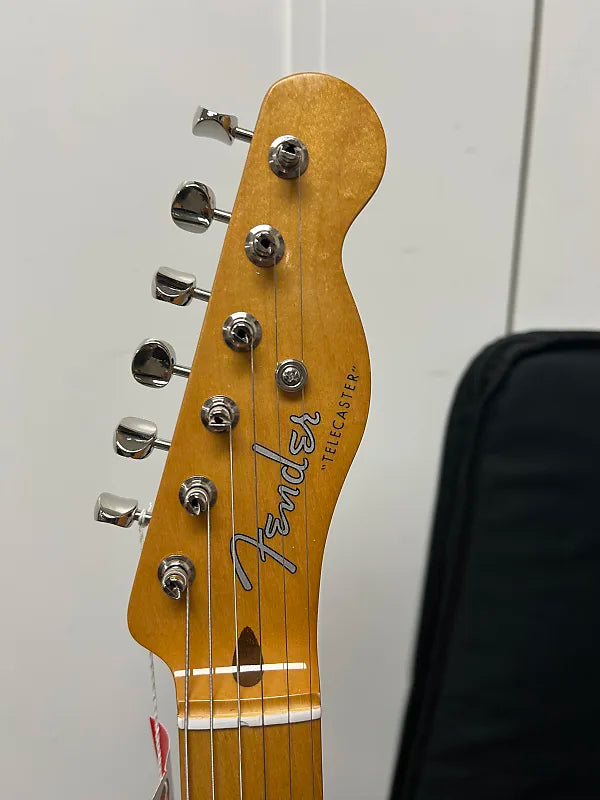 Fender Vintera '50s Telecaster Modified with Maple Fretboard - Daphne Blue