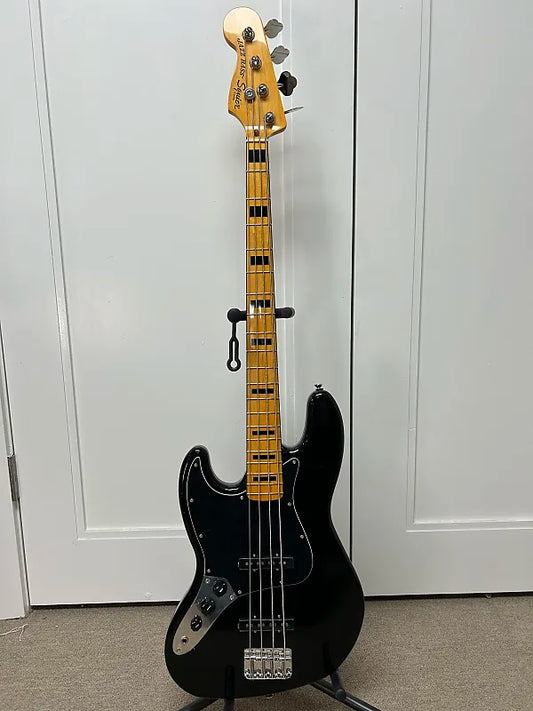 Squier Classic Vibe '70s Jazz Bass Left-Handed Black Lefty