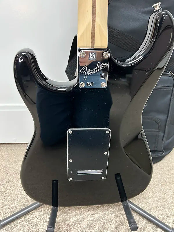 Fender american performer stratocaster hss black hotsell