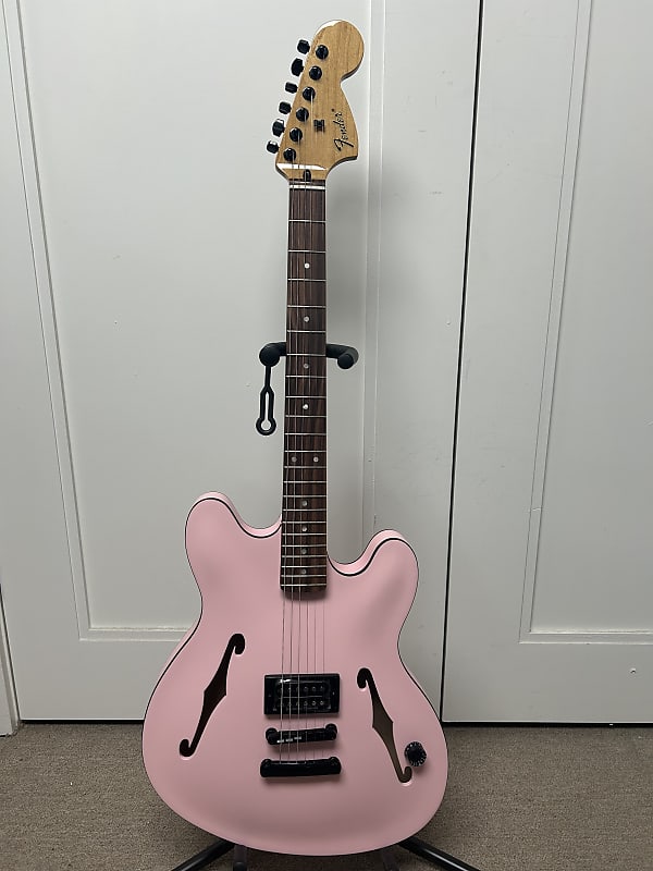 Fender Tom DeLonge Starcaster Electric Guitar - Shell Pink