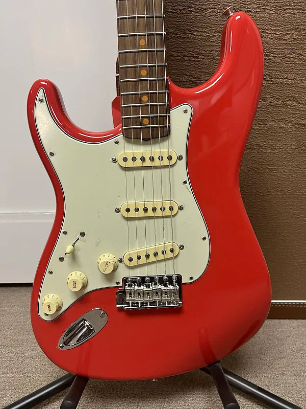 Fender American Vintage II '61 Stratocaster Left-Handed - Fiesta Red